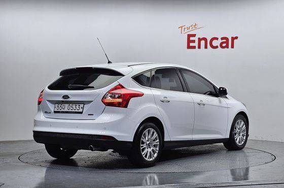 Ford Focus 2.0 Diesel Trend Hatchback 3rd — пробег 51 106 км — фото 2 из 5