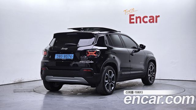 Jeep Avenger из Кореи Encar