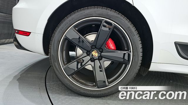 Porsche Macan из Кореи Encar