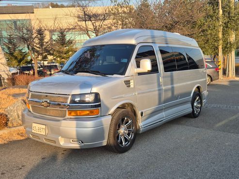 Chevrolet Express Van 6.0 — пробег 174 675 км — фото 1 из 5