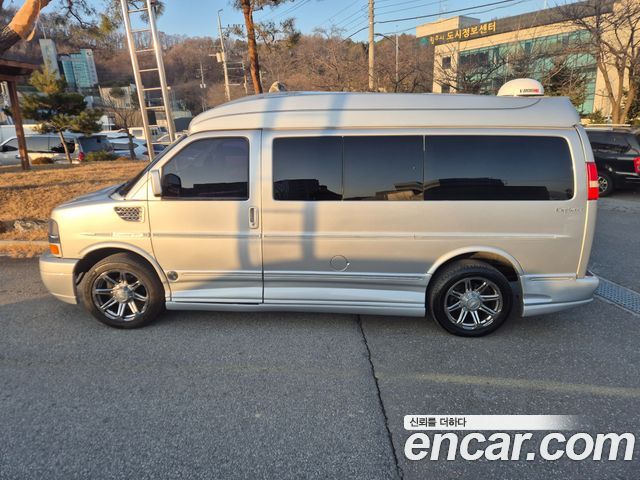 Chevrolet Express Van 6.0 — пробег 174 675 км — фото 3 из 5