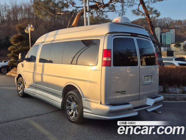 Chevrolet Express Van 6.0 — пробег 174 675 км — фото 4 из 5