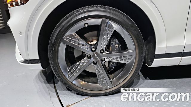Genesis GV70 2.5T Gasoline AWD — пробег 47 294 км — фото 5 из 5