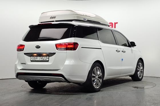 Kia Carnival Gasoline 9-seater Noblesse — пробег 54 363 км — фото 2 из 5