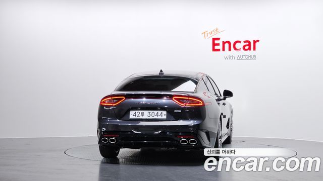 Kia Stinger из Кореи Encar