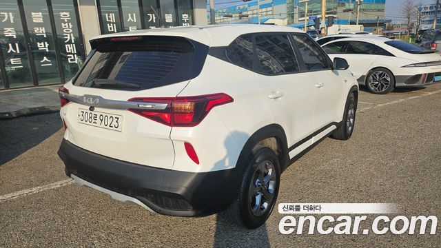 Kia Seltos из Кореи Encar