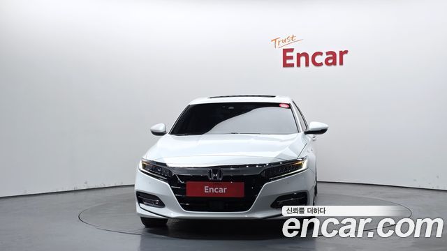 Honda Accord 2.0 Hybrid Touring — пробег 73 395 км — фото 3 из 5