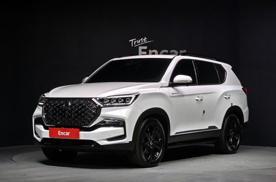 Ssangyong Rexton Diesel 2.2 4WD The Black — пробег 50 743 км — фото 1 из 5