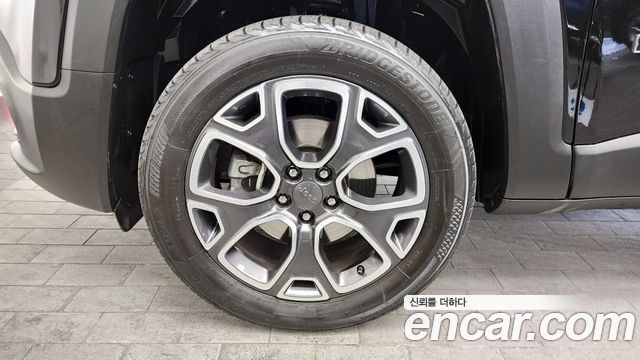 Jeep Renegade 2.0 Diesel Limited AWD — пробег 23 814 км — фото 5 из 5