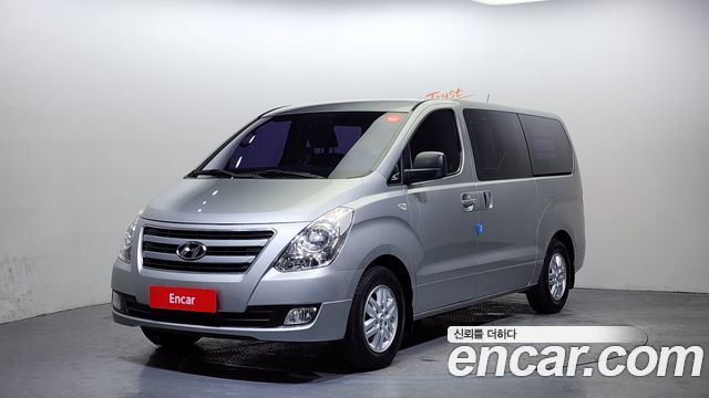Hyundai Starex 5-Seater VAN Smart — пробег 125 989 км — фото 1 из 5