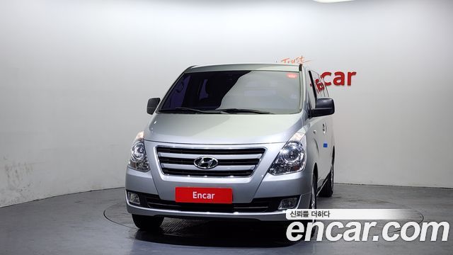 Hyundai Starex 5-Seater VAN Smart — пробег 125 989 км — фото 3 из 5