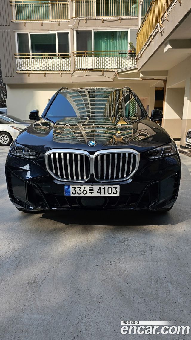 BMW X5 xDrive 40i M Sport — пробег 15 400 км — фото 1 из 5