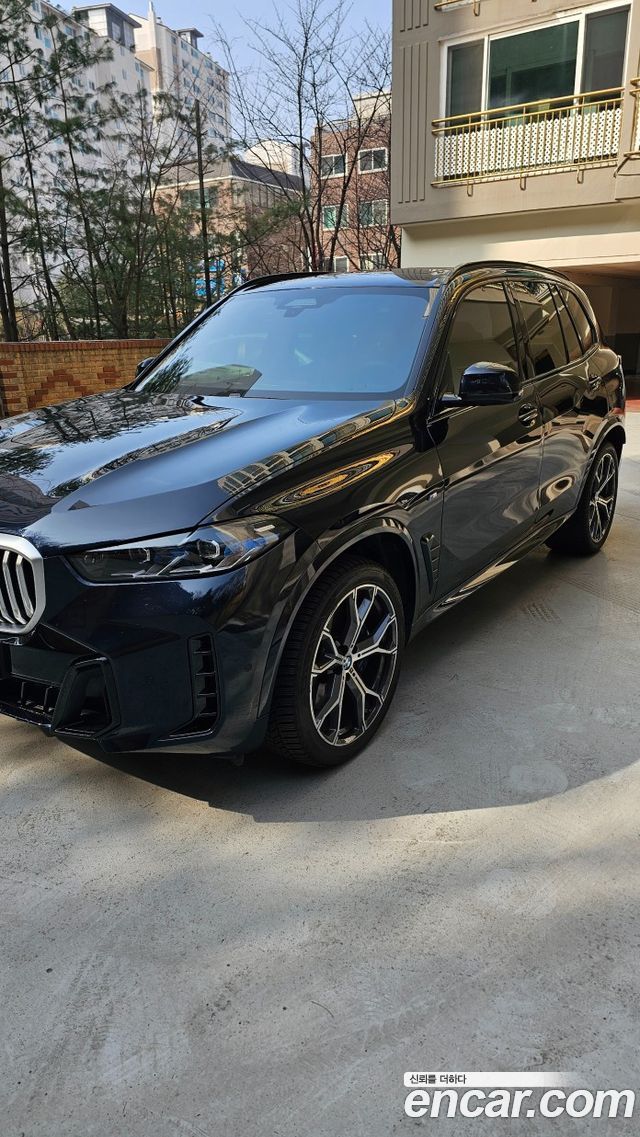 BMW X5 xDrive 40i M Sport — пробег 15 400 км — фото 2 из 5