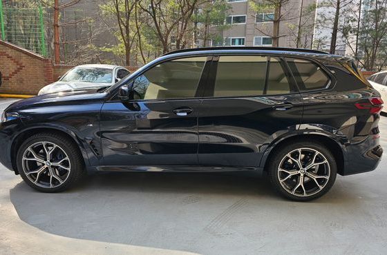 BMW X5 xDrive 40i M Sport — пробег 15 400 км — фото 4 из 5