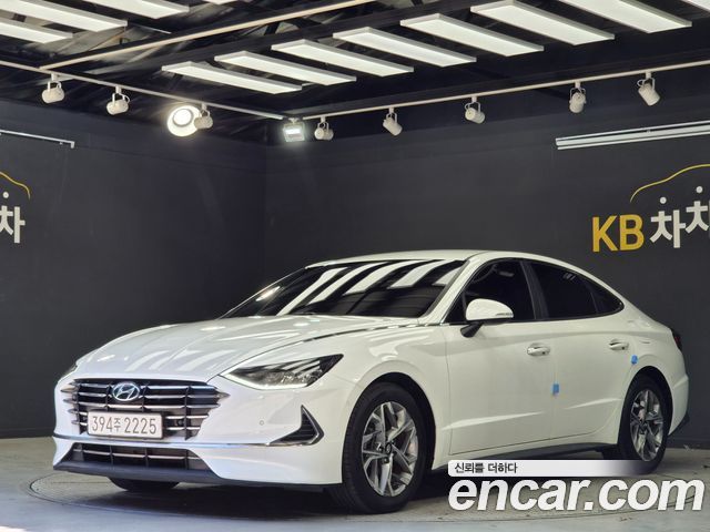 Hyundai Sonata 2.0 Premium Family — пробег 90 000 км — фото 2 из 5