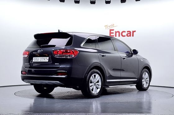 Kia Sorento Diesel 2.0 2WD Luxury — пробег 136 211 км — фото 2 из 5