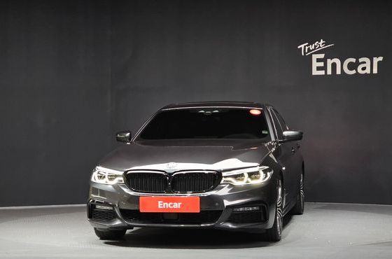 BMW 5-Series 530i xDrive M Sport Package Plus — пробег 85 235 км — фото 3 из 5