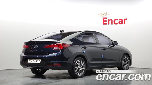 Hyundai AVANTE из Кореи Encar