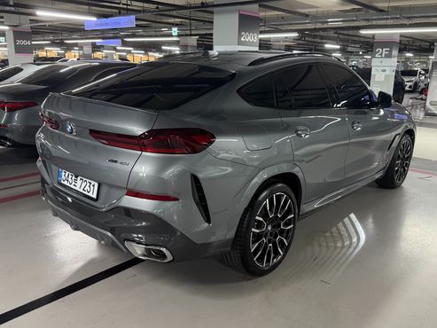 BMW X6 xDrive40i M Sport — пробег 3 650 км — фото 2 из 5