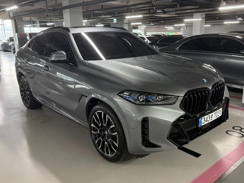BMW X6 xDrive40i M Sport — пробег 3 650 км — фото 3 из 5