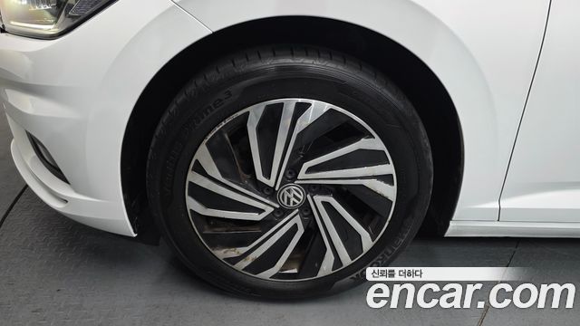 Volkswagen Jetta 1.4 TSI Prestige — пробег 125 357 км — фото 5 из 5