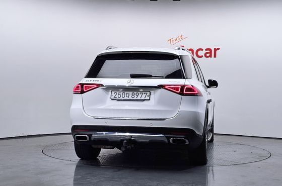 Mercedes-Benz GLE-Class GLE300d 4MATIC — пробег 96 665 км — фото 4 из 5