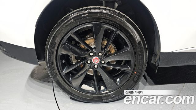 Jaguar F-PACE из Кореи Encar