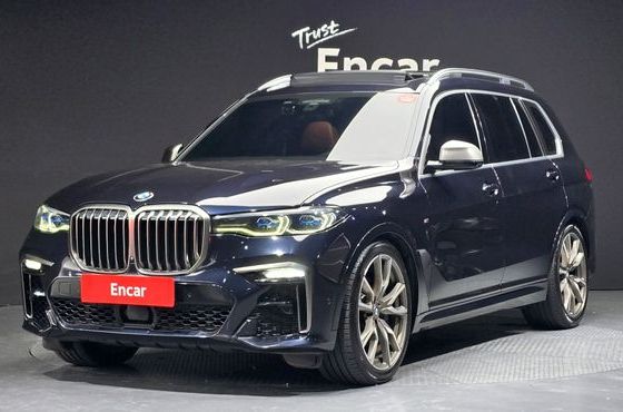 BMW X7 M50d — пробег 72 840 км — фото 1 из 5