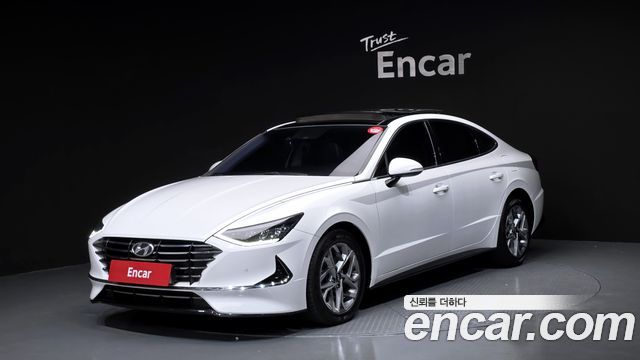 Hyundai Sonata 2.0 Premium Family — пробег 56 440 км — фото 1 из 5