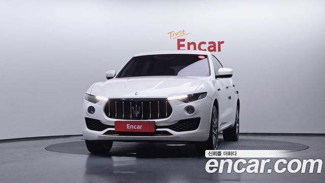Maserati Levante 3.0 AWD Luxury — пробег 51 157 км — фото 3 из 5