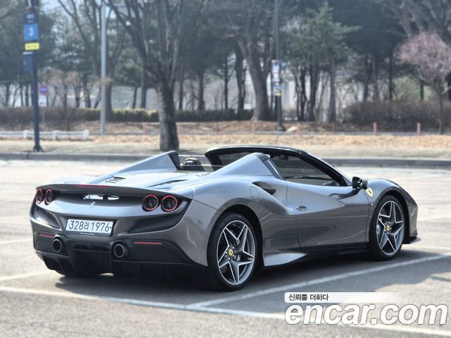 Ferrari F8 из Кореи Encar