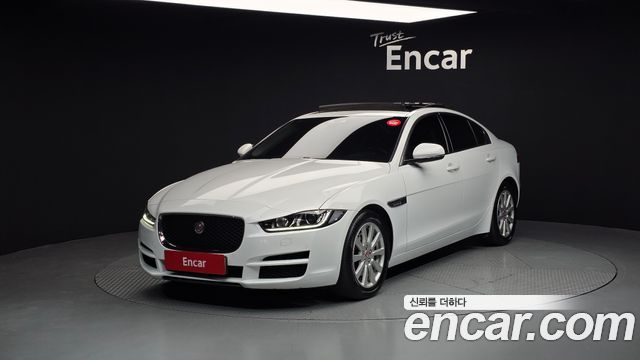 Jaguar XE 20d Prestige — пробег 81 523 км — фото 1 из 5