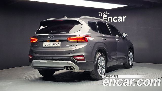Hyundai Santafe Diesel 2,0 4WD Exclusive — пробег 84 061 км — фото 2 из 5