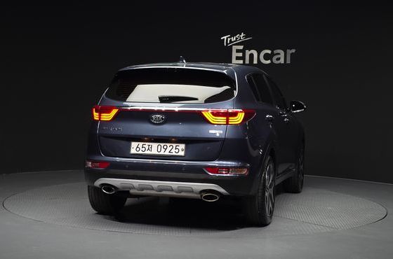 Kia Sportage Diesel 2wd Trendy — пробег 111 591 км — фото 4 из 5