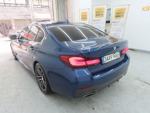 BMW 5-Series 520i M Sport — пробег 170 000 км — фото 4 из 5