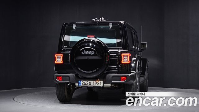 Jeep Wrangler 2.0 Overland Power Top 4Door — пробег 111 109 км — фото 4 из 5