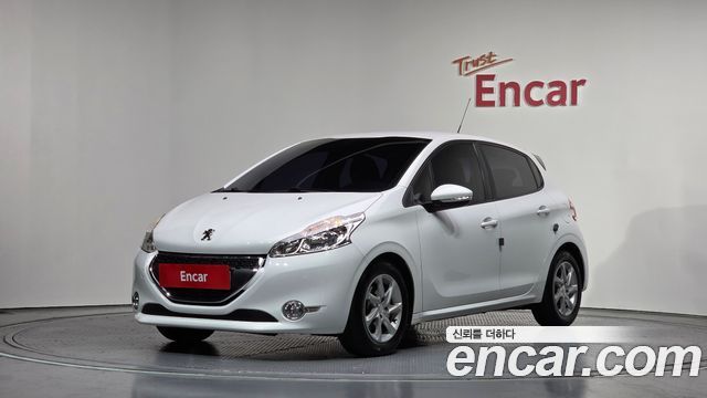 Peugeot 208 1.4 e-HDi ECO 5Door — пробег 98 170 км — фото 1 из 5