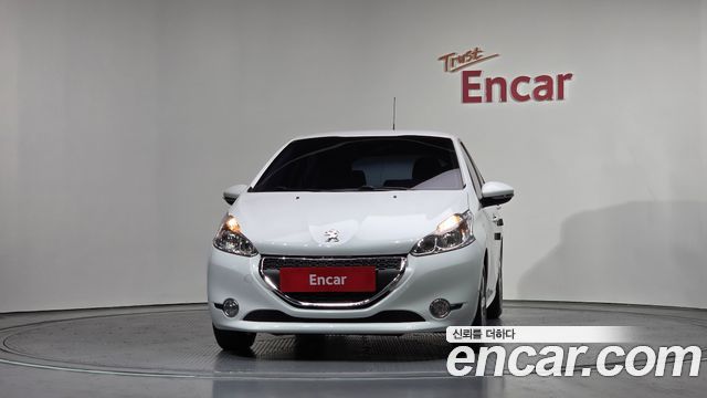 Peugeot 208 1.4 e-HDi ECO 5Door — пробег 98 170 км — фото 3 из 5