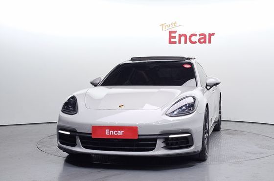 Porsche Panamera 2.9 AWD E-Hybrid — пробег 61 624 км — фото 3 из 5