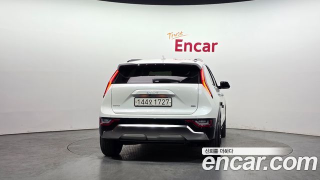 Kia Niro из Кореи Encar