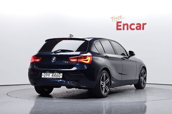 BMW 1-Series 118d Sport 5Door — пробег 92 750 км — фото 2 из 5