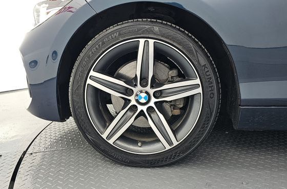 BMW 1-Series 118d Sport 5Door — пробег 92 750 км — фото 5 из 5