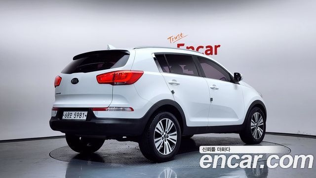 Kia Sportage Diesel 2WD Trendy — пробег 178 517 км — фото 2 из 5