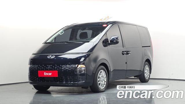 Hyundai Staria Cargo 5-Seater Modern — пробег 80 416 км — фото 1 из 5