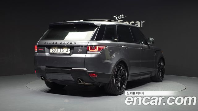 Land Rover Range Rover Sport 3.0 SC HSE Dynamic — пробег 149 040 км — фото 2 из 5
