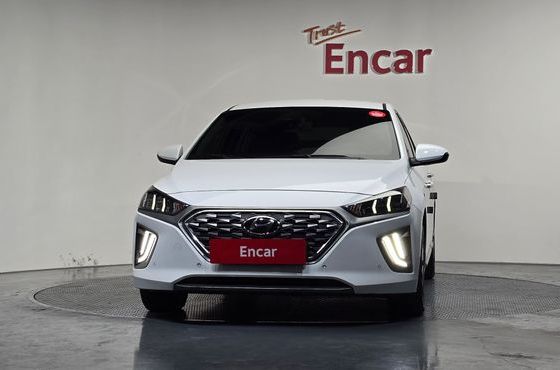 Hyundai Ioniq 1.6 HEV Q — пробег 212 750 км — фото 3 из 5