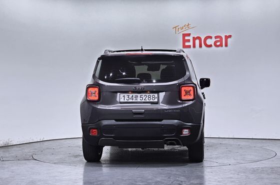 Jeep Renegade 2.4 Limited — пробег 107 849 км — фото 4 из 5