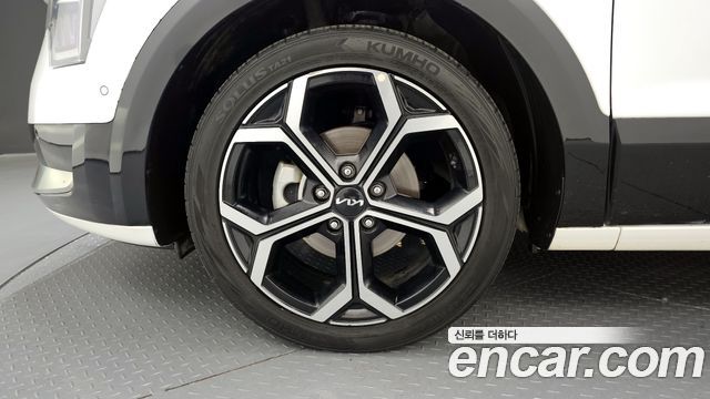 Kia Niro Signature — пробег 122 546 км — фото 5 из 5