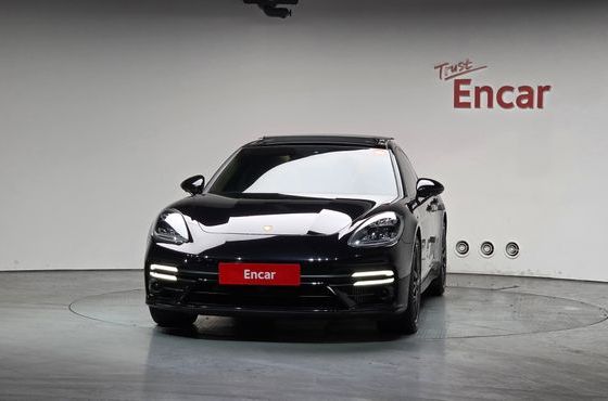 Porsche Panamera 2.9 AWD E-Hybrid — пробег 81 939 км — фото 3 из 5
