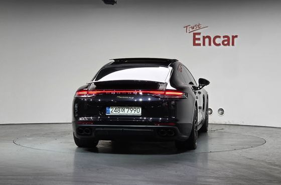 Porsche Panamera 2.9 AWD E-Hybrid — пробег 81 939 км — фото 4 из 5
